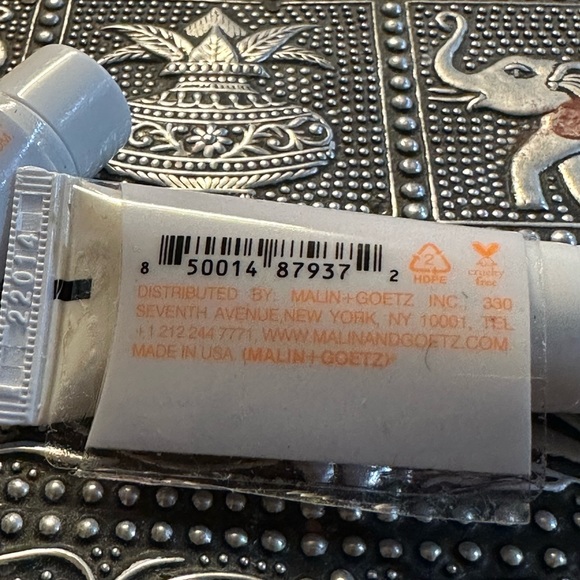 Malin Goetz 2 Piece Travel Set NEW - Picture 4 of 5